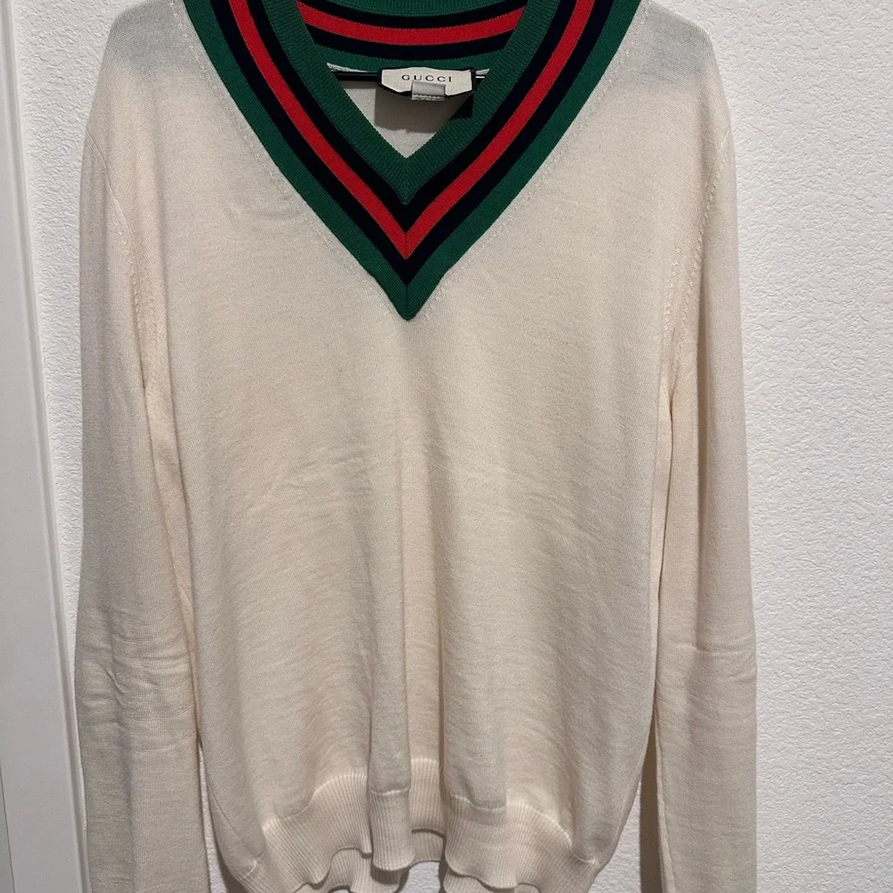 Authentic Gucci Sweater with Green and Red Accents - Picture 1 of 7